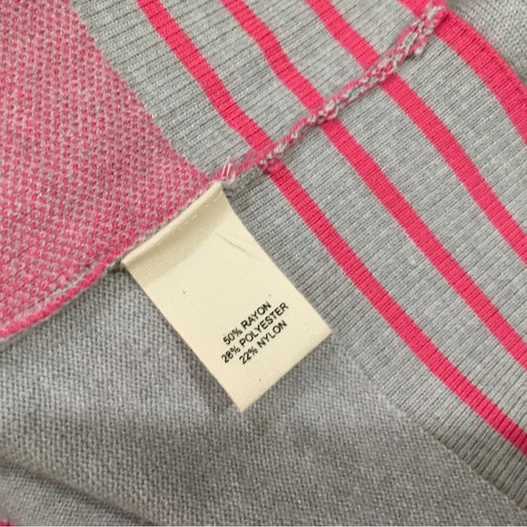 Marled Heart Valentines Sweater Pullover  Stretch Grey Pink Size M new - Picture 3 of 6